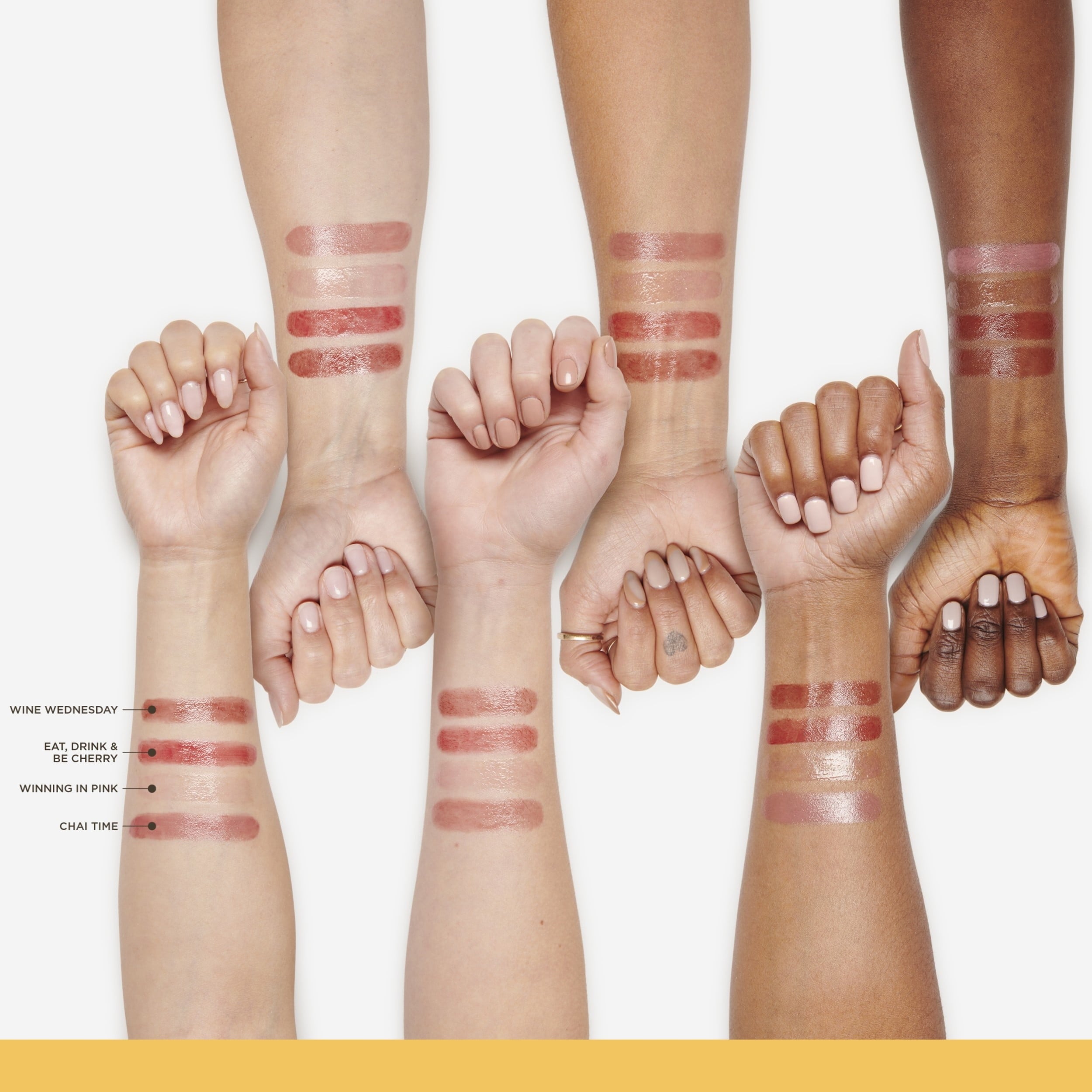 Burts Bees Gloss and Glow Glossy Balm, 100% Natural Origin, Chai Time, 1 Tube
